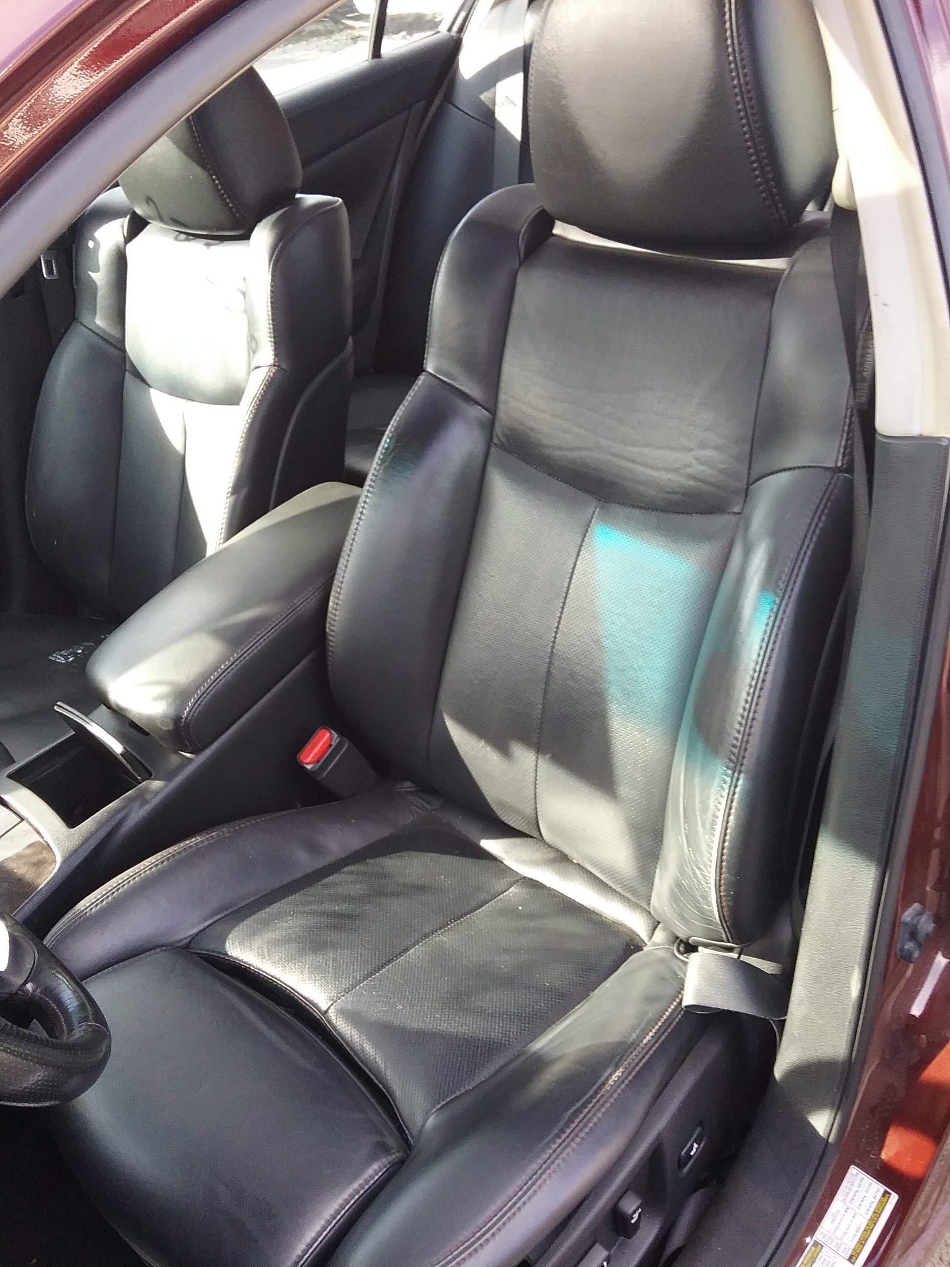 2010 nissan maxima interior